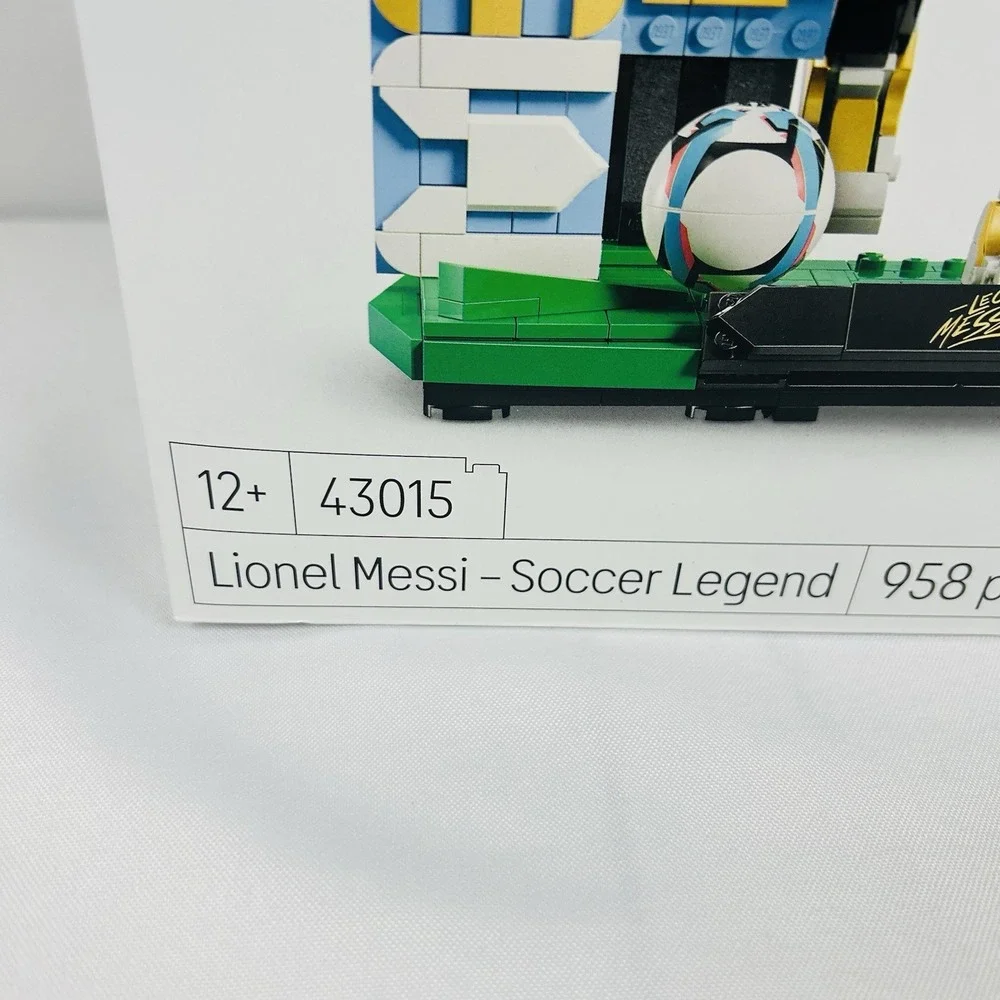 Lionel Messi Soccer Legend Lego 958pc Argentina World Cup Soccer Football - Picture 6 of 12